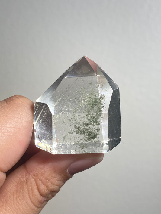 Brazilian Garden Quartz Point