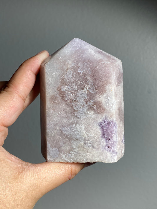 Lilac Pink Amethyst Point